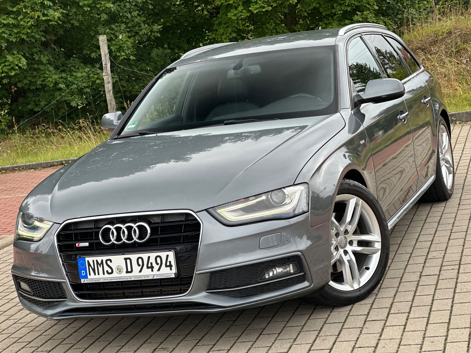 Audi A4 SLine*177Ps*B&O*DaytonaGrey*