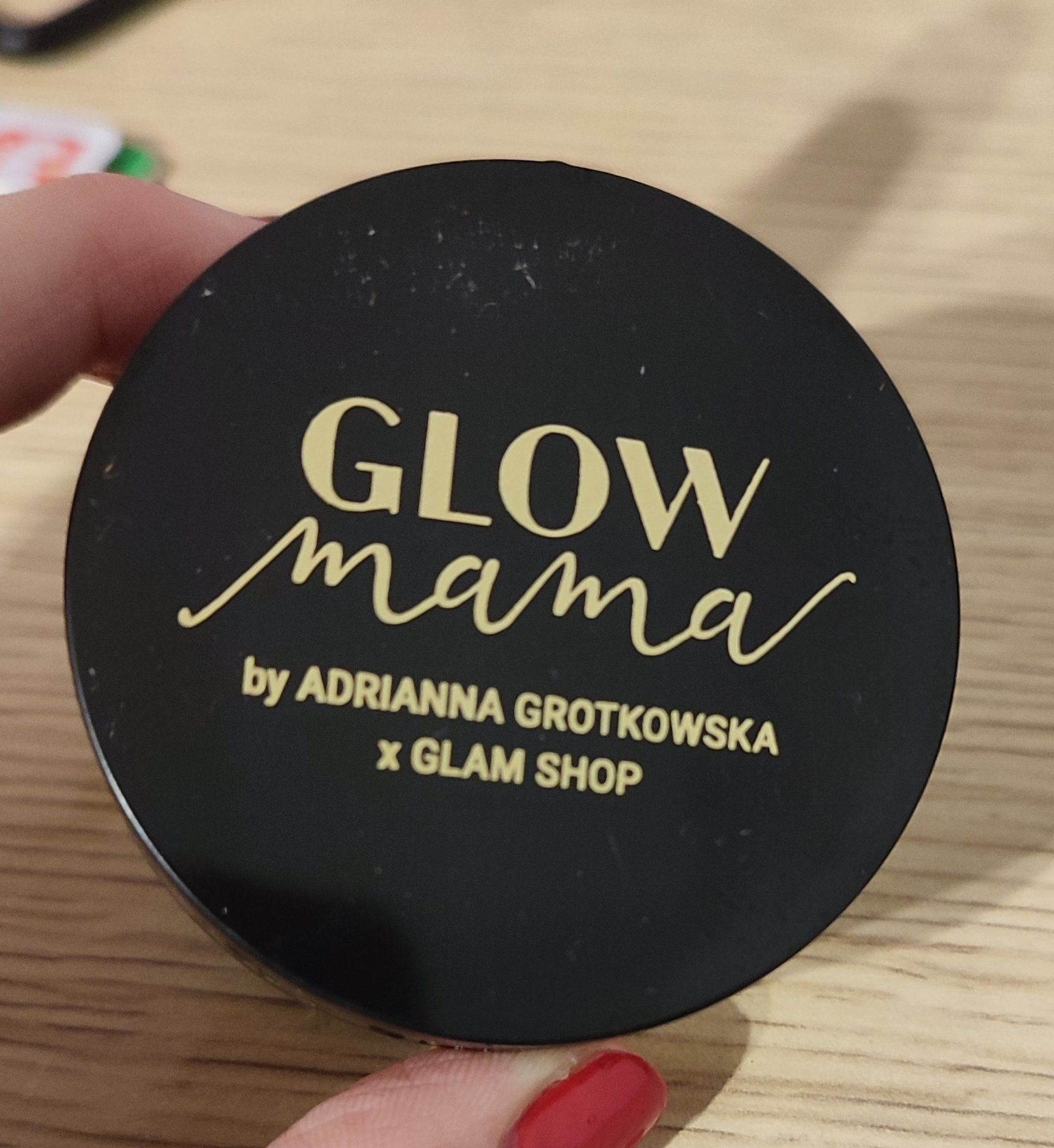 Glam Shop,glam shop Grodkowska Rozświetlacz sypki Drama Mama Splendor