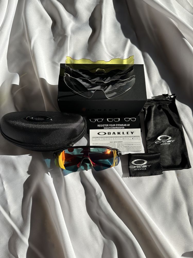 Очки Oakley Radar со сменными линзами