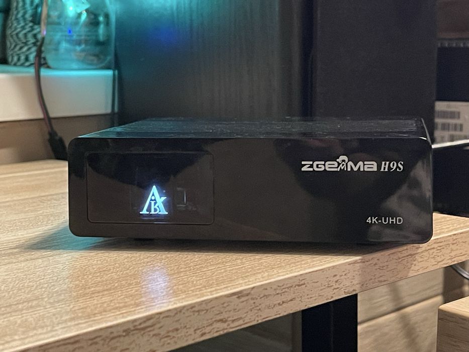 Zgemma H9S 4K-UHD komplet, stan bardzo dobry