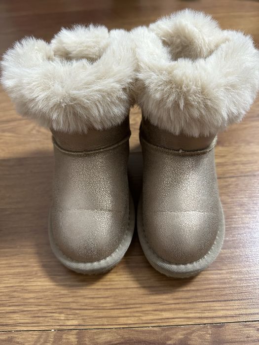 Дитячі уггі  26 розмір Osito