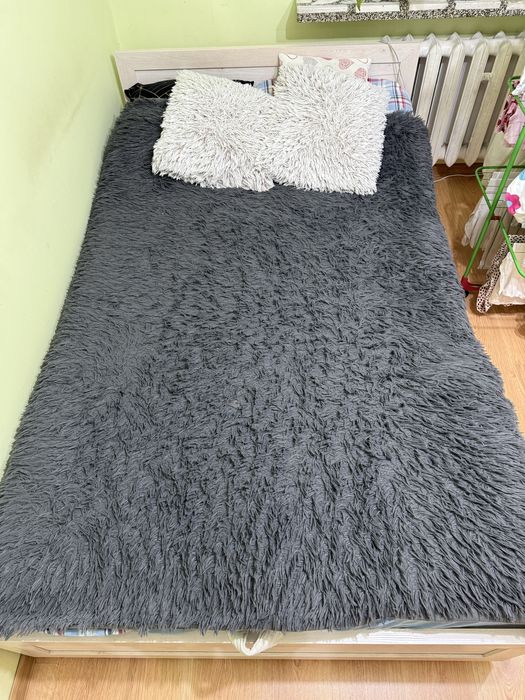 Łóżko małżeńskie