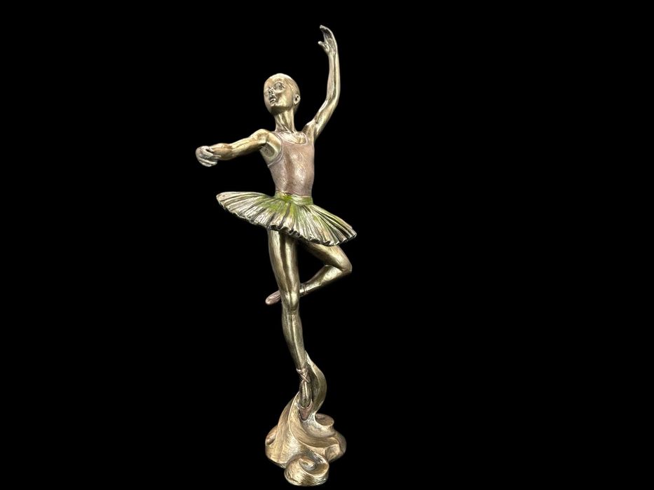 Figurka Baletnica Veronese (Wu70316a4)