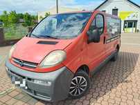 Opel Vivaro 2003 rok 1.9 101 km klima