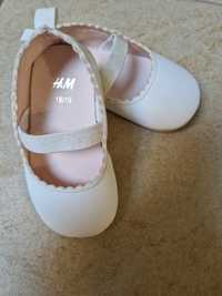 Туфельки для дівчинки, h&m.