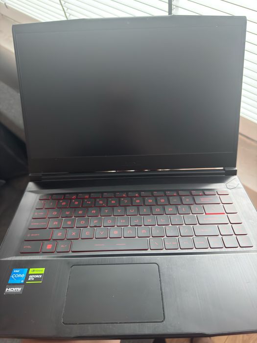 Laptop msi thin gf63 rtx 4050 i5/124500h. 144hz