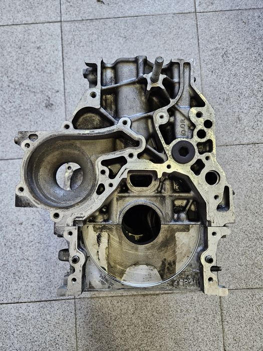 Vendo bloco de motor psa 9hz 10JB86