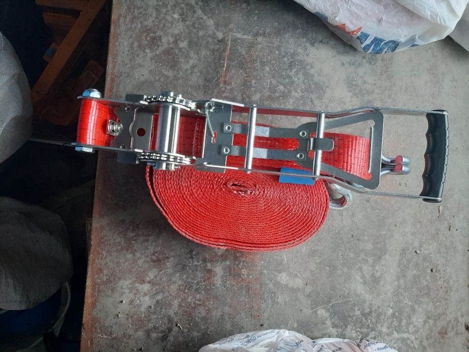 Продам ремінь стяжний + трищотка усилена