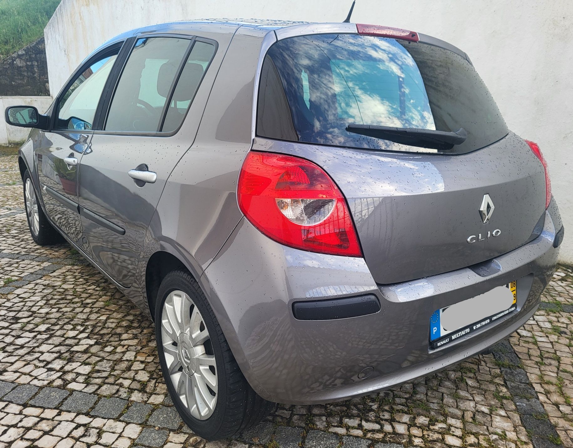 Renault Clio III 1.2 16v 75cv 147mil km