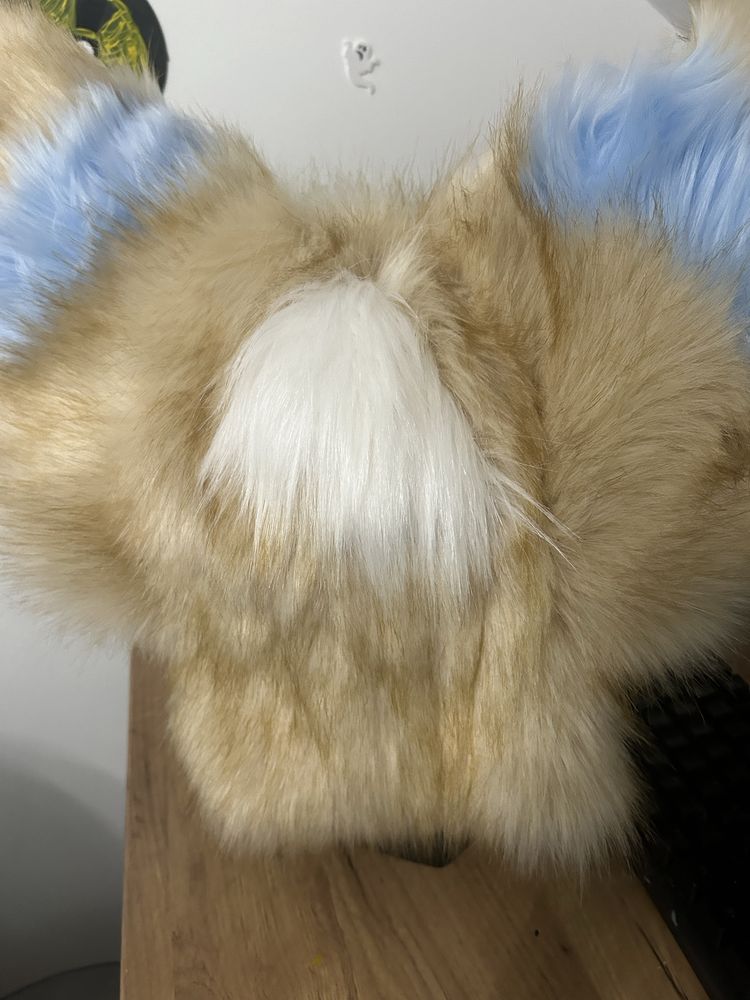 Dino mask fursuit
