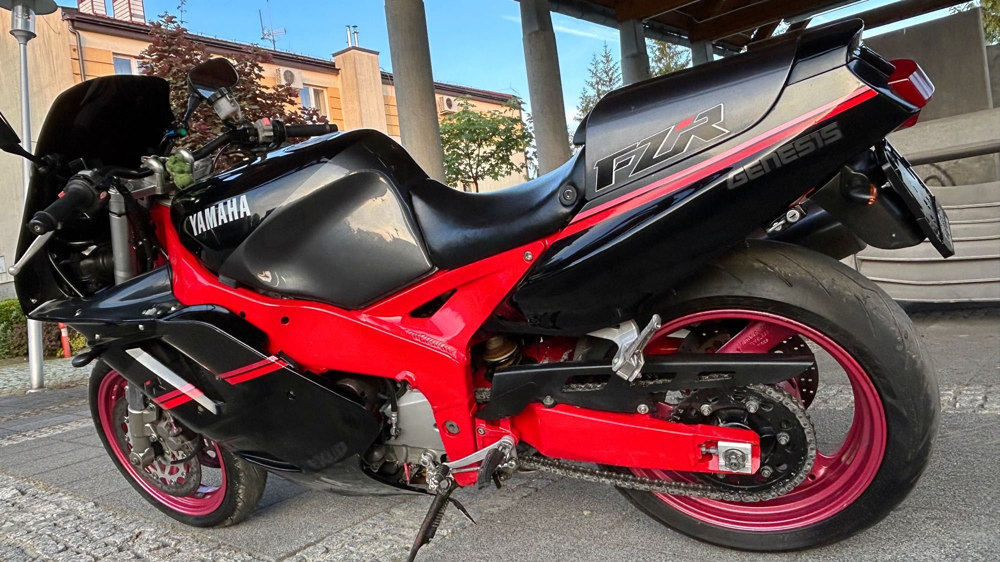 YAMAHA FZR 1000 Oryginalny przebieg 44524km! z Szwajcarii 100% SPRAWNA