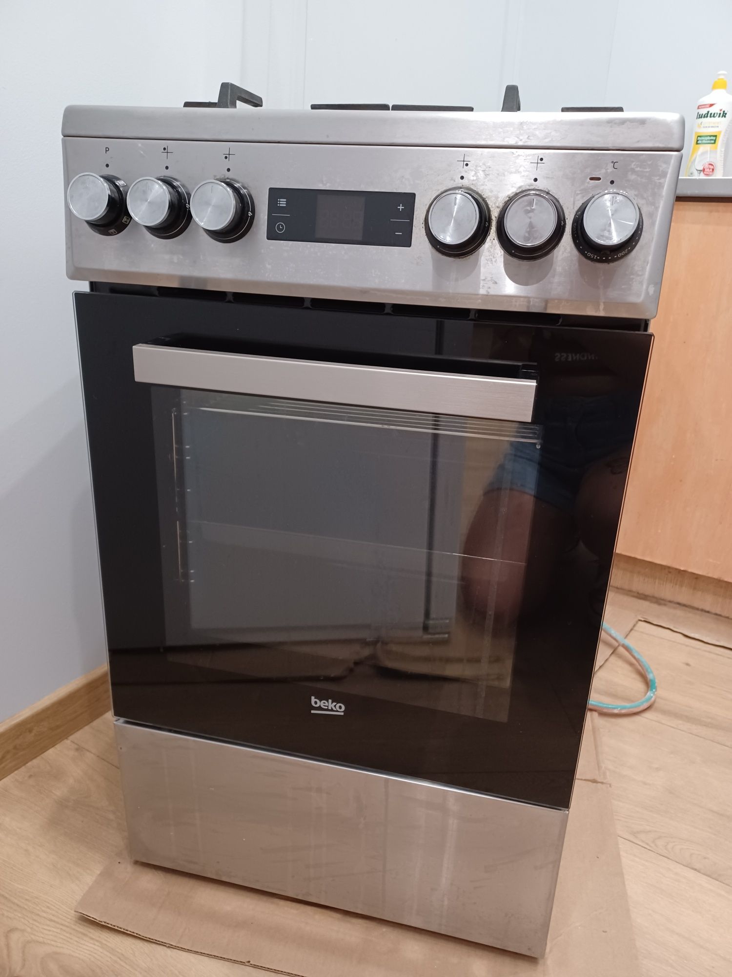Piec kuchenny Beko