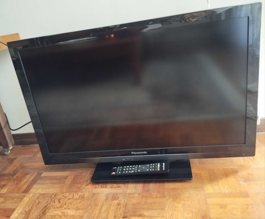 TV Plasma Panasonic 32'' - 81 cm, TX-L32E3E