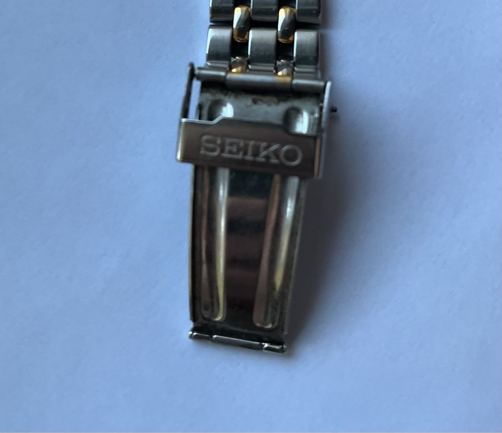Часы SEIKO Alarm Chronograph SQ100, 7T32 5A10 WatchCharts