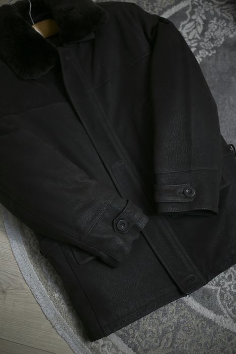 Шкіряна зимова куртка чоловіча