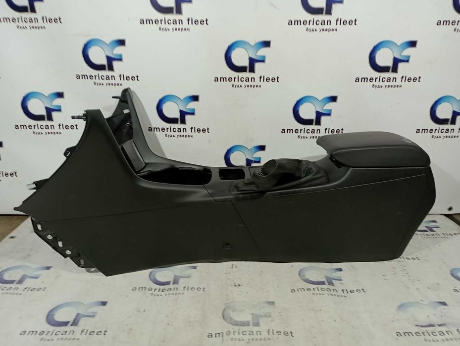 MAZDA 6 13-15 консоль центральная подлокотник / Мазда 6