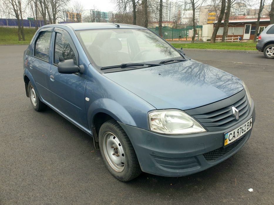 Renault Logan 2010p