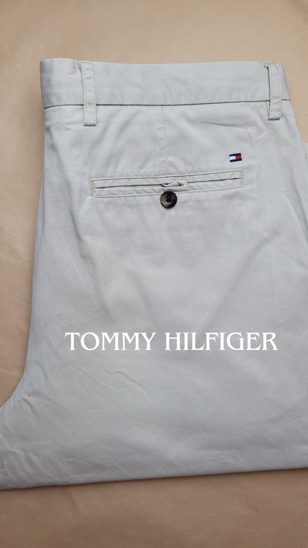 podnie
Tommy Hilfiger
34/32