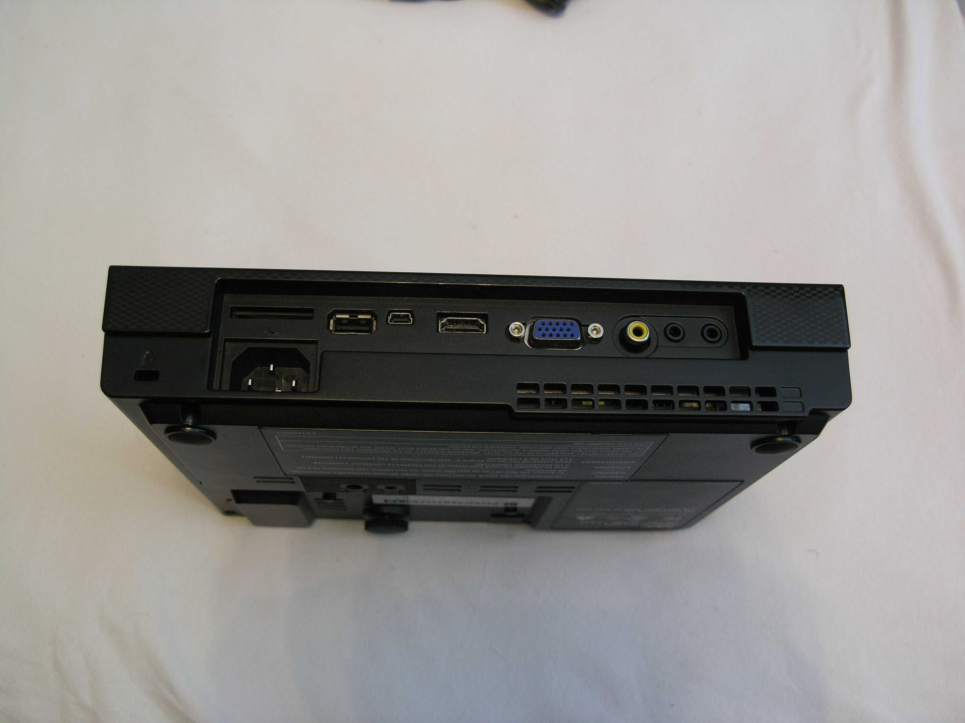 Видео фото c плеером японский NEC NP-L102W DLP LED HD проектор