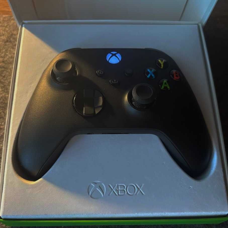 Геймпад Microsoft Xbox Series X/S Wireless Controller + USB Cable