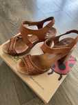 Buty damskie skórzane Yokono rozmiar 37