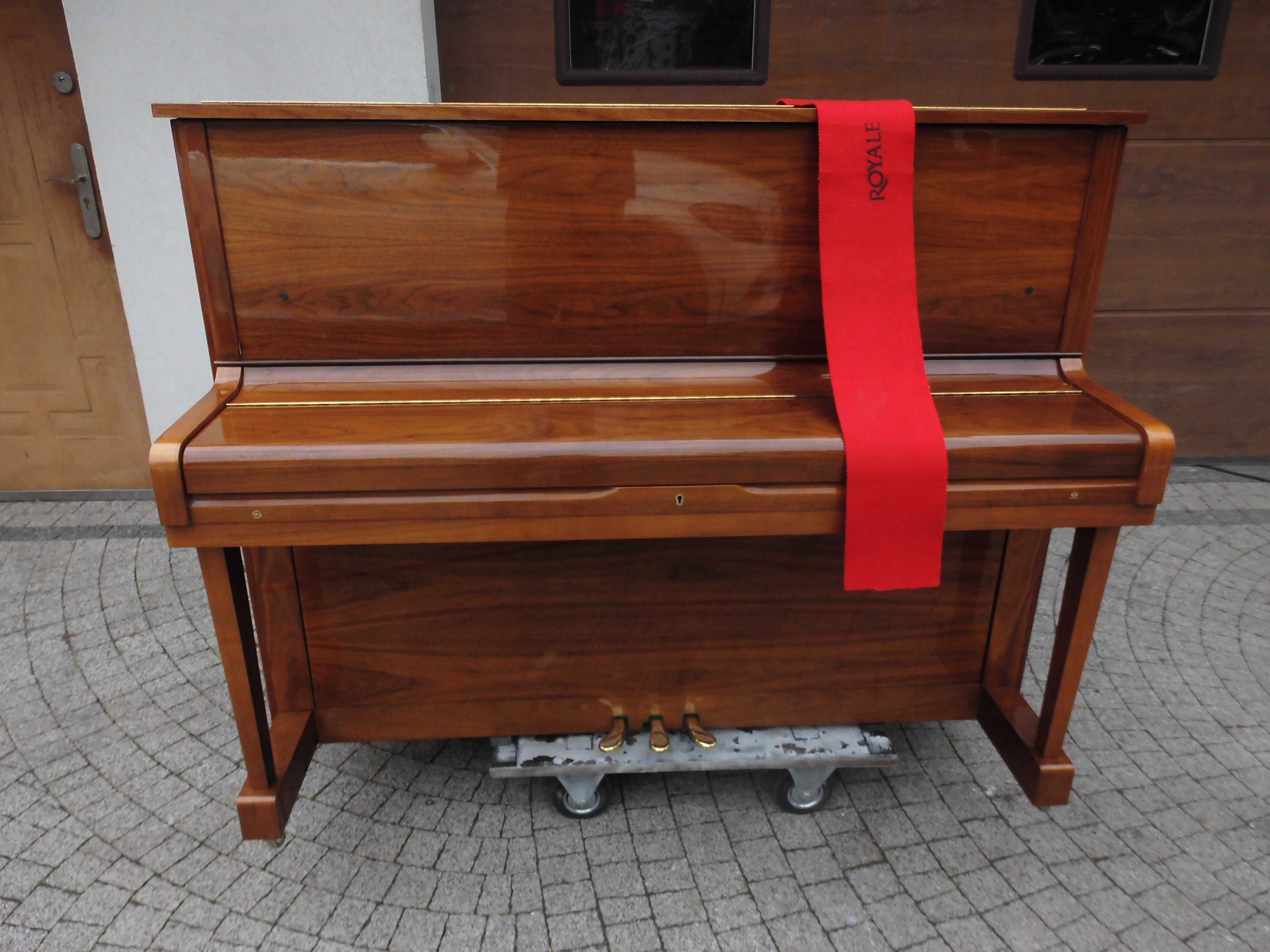 Pianino wysokie 2001r Korea Royale RS121 oryginal na gotowo transport