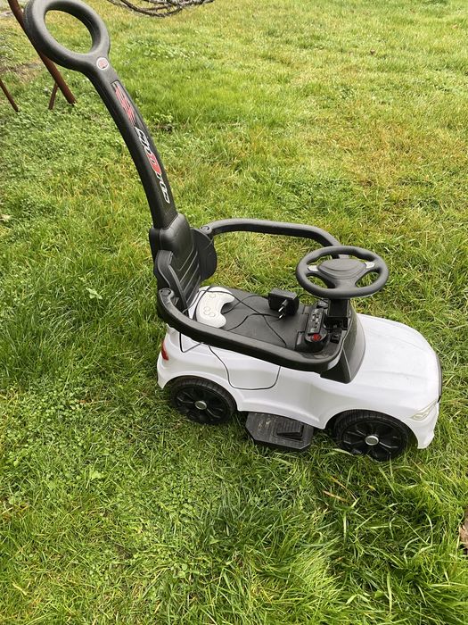 Дитячий електромобіль - толокар на акумуляторі, з пультом