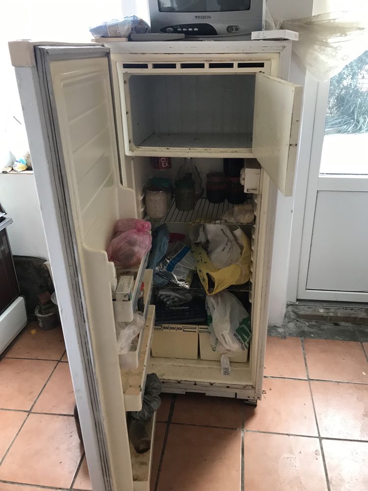 Холодильник  чинар