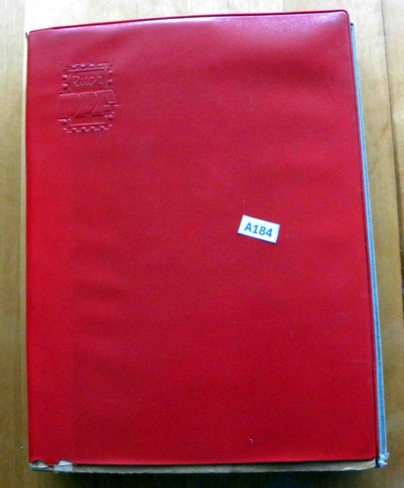 Klaser ze znaczkami, znaczki pocztowe A184