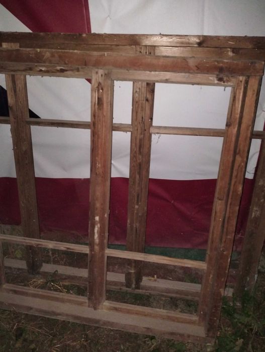 Балконые  деревянные окна