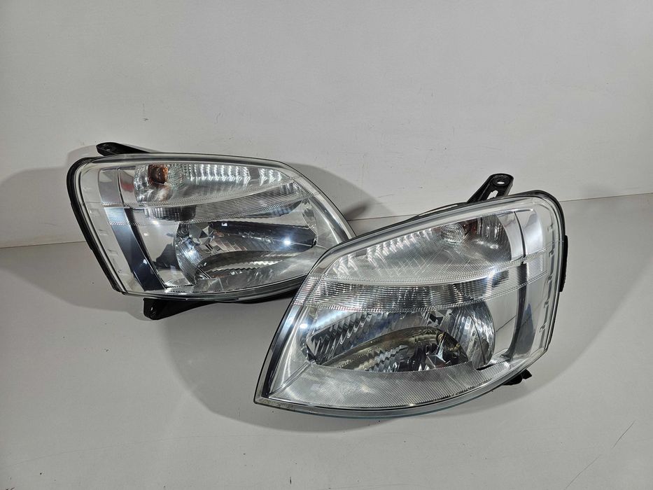 Berlingo Partner I Lift Lampy Przód Przednie Lewa + Prawa Europa Ładne
