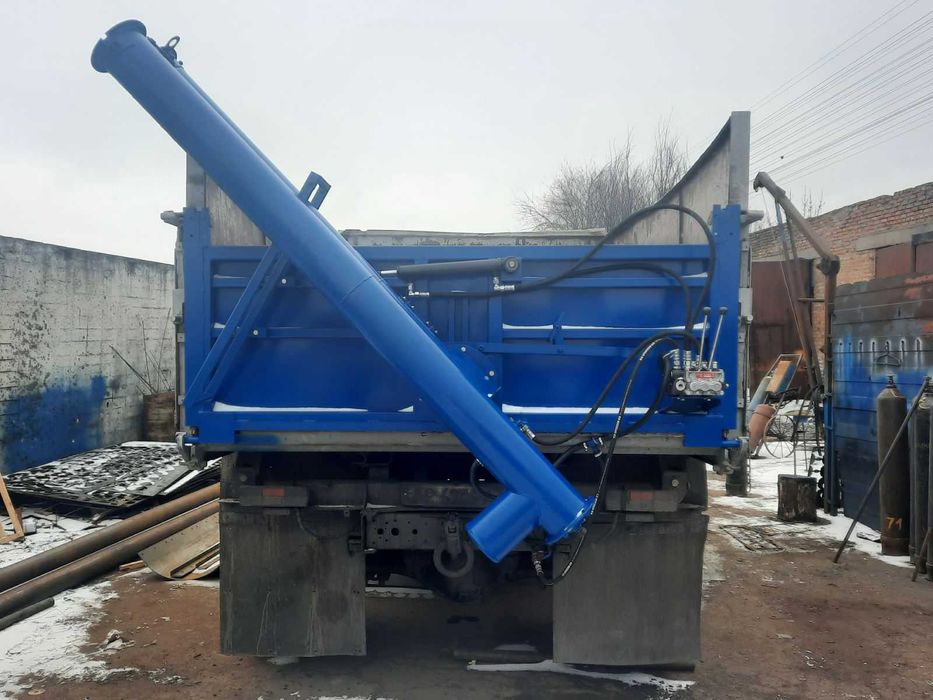 Загрузчик сеялок ЗС-30