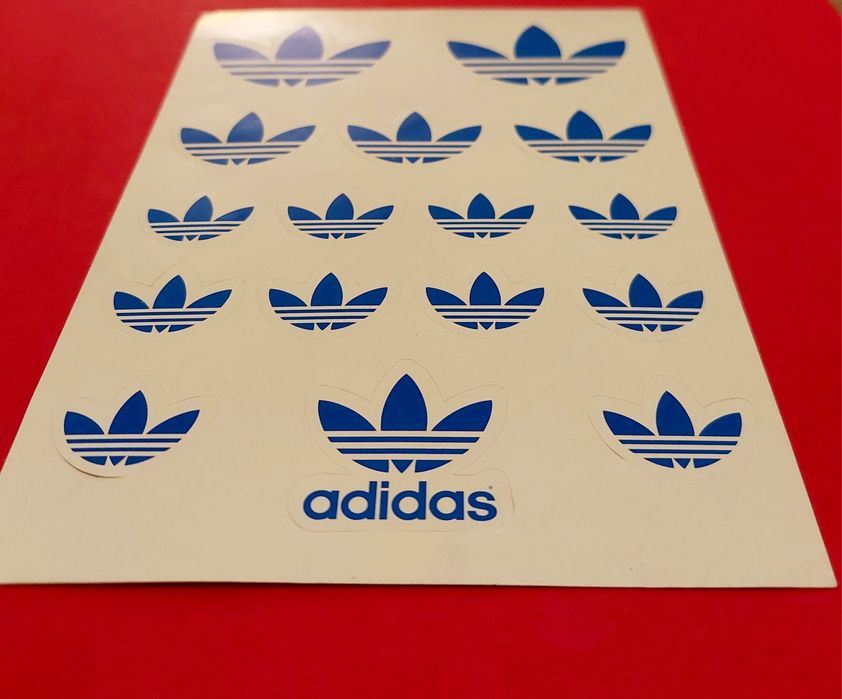 Autocolante Adidas
