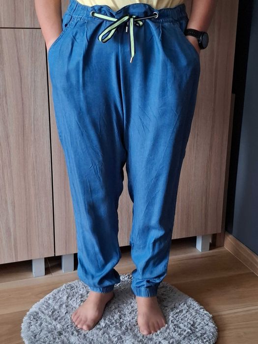 Damskie spodnie z cienkiego dżinsu wysoki stan roz XXL Carry