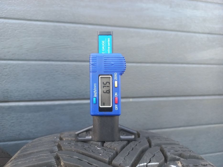 Opony zimowe Michelin 205/60/16 92T