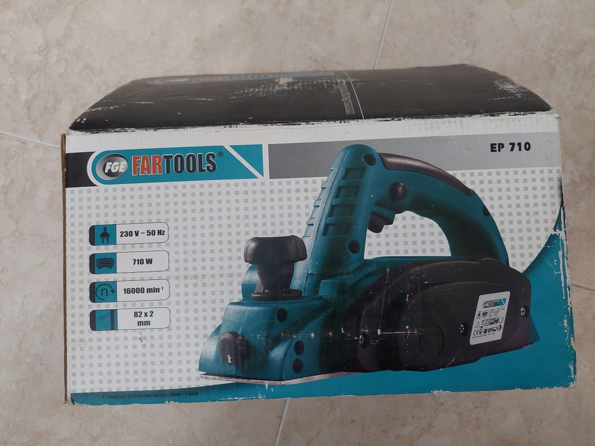 Plaina Elétrica Fartools 710W