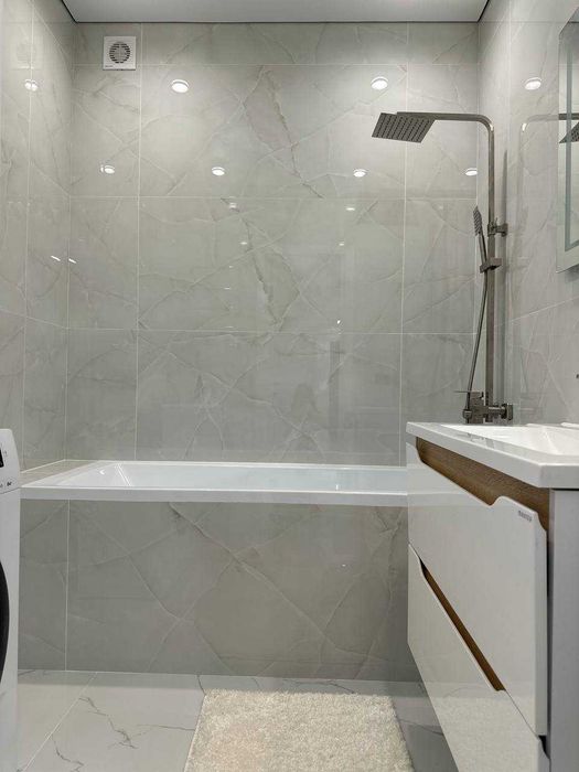 Продам квартиру з новим ремонтом