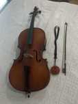 violoncelo estudante