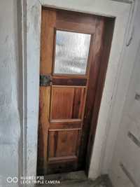 Stare  drzwi do spiżarni 57x157cm z ościeżnicą