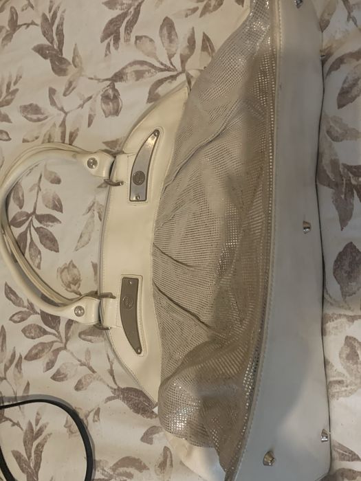 Сумки кожаные б/ у в хорошем состоянии