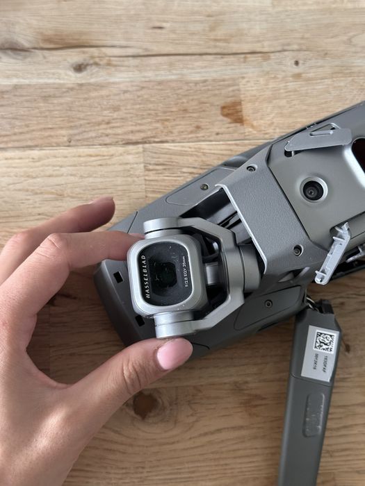 Uszkodzony dron dji mavic 2