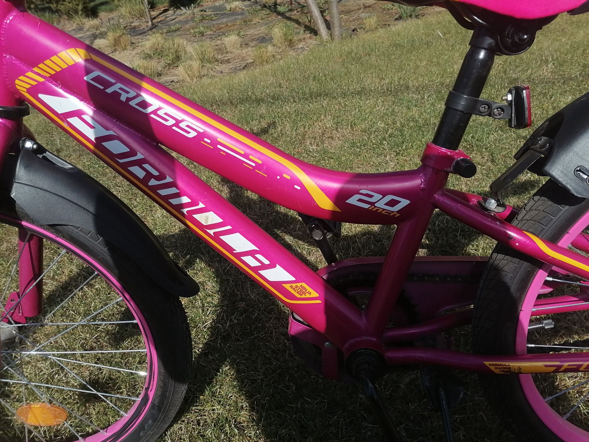 Велосипед дитячий для дівчинки Formula cross 20"