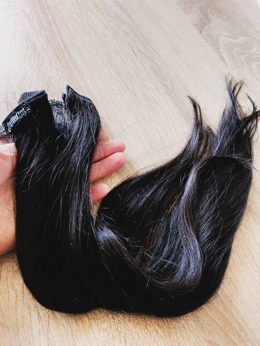 Włosy , doczepy koloru ciemny brąz