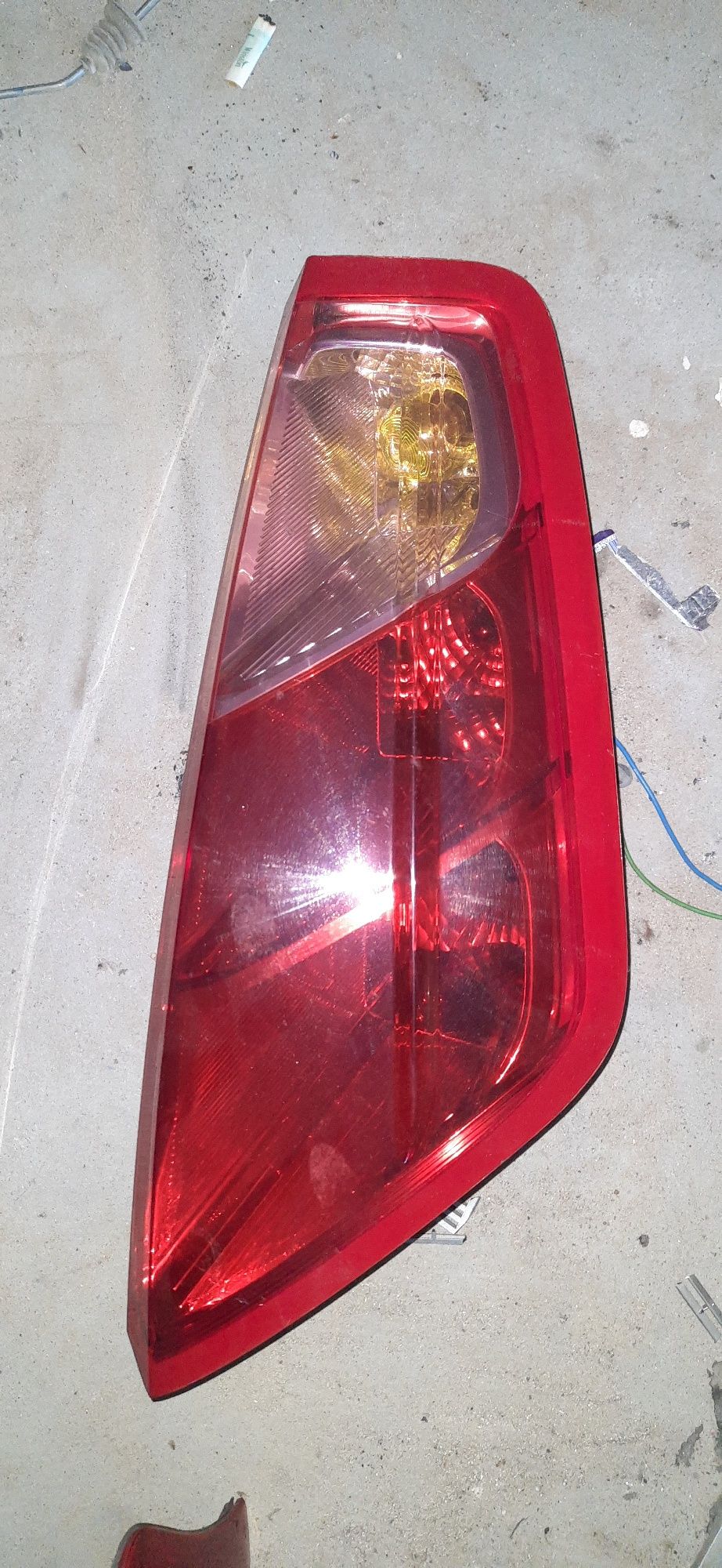 Lampa tylna prawa fiat grande Punto