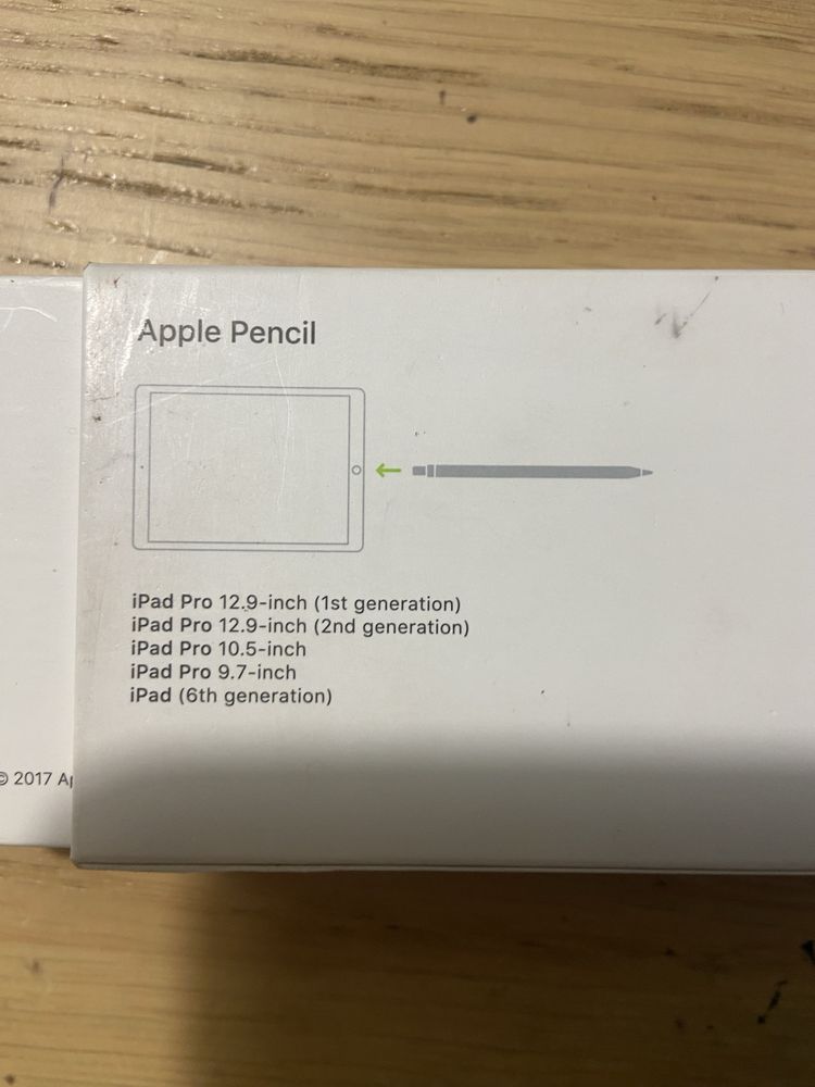 Apple pencil 1 bez gwarancji jak nowy tylko pudelko uszkodzone