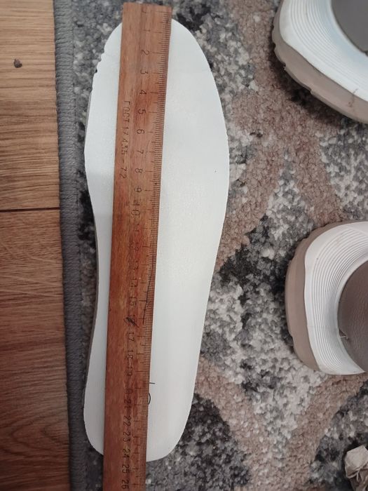 Кросівки кеди  весна- осінь 38 розмір