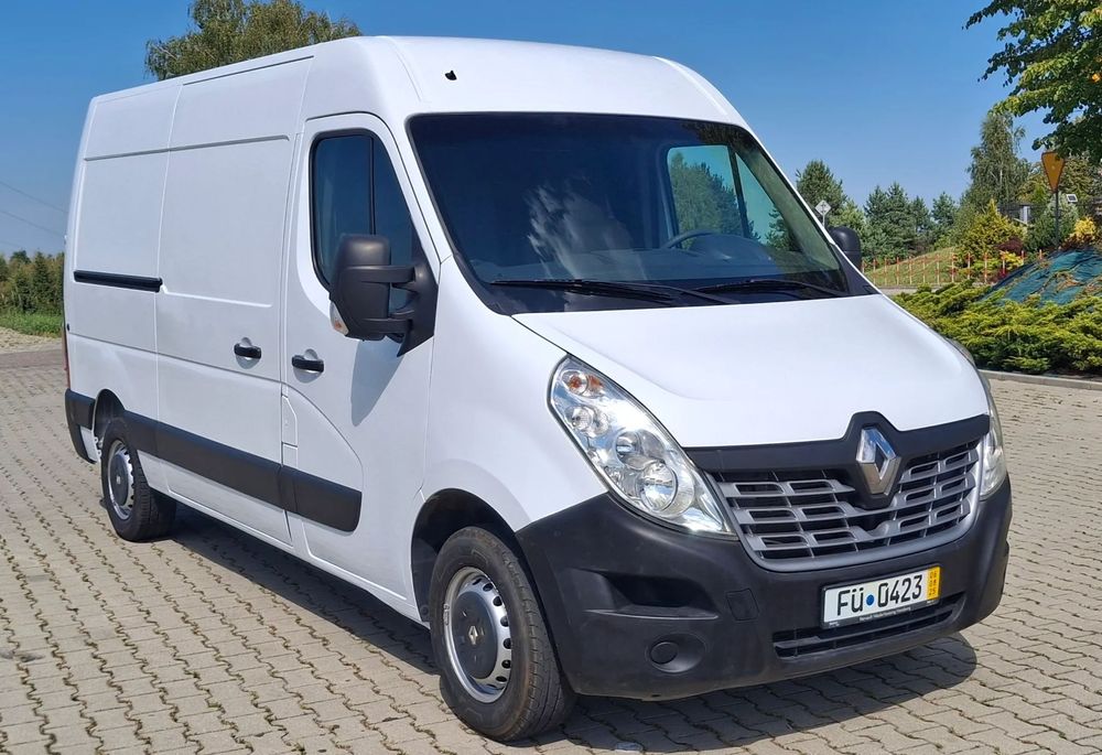 Renault Master L2H2  Średniak