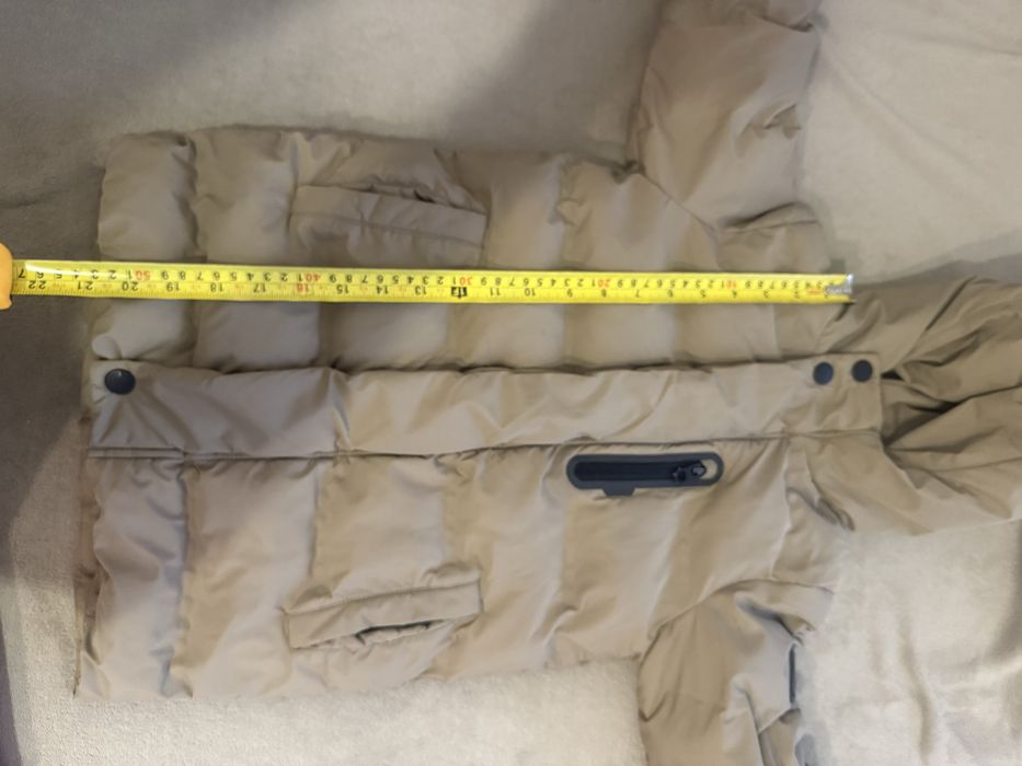 Відправлена олх доставкою. Куртка  зимова Next 104