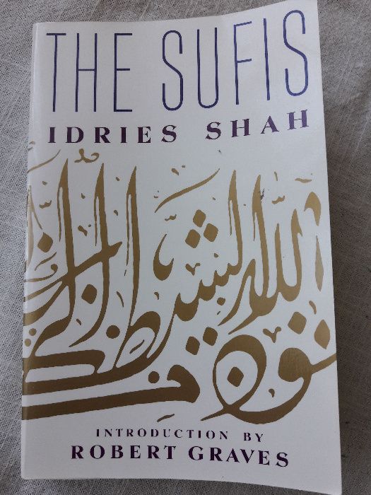 THE SUFIS Idries Shah