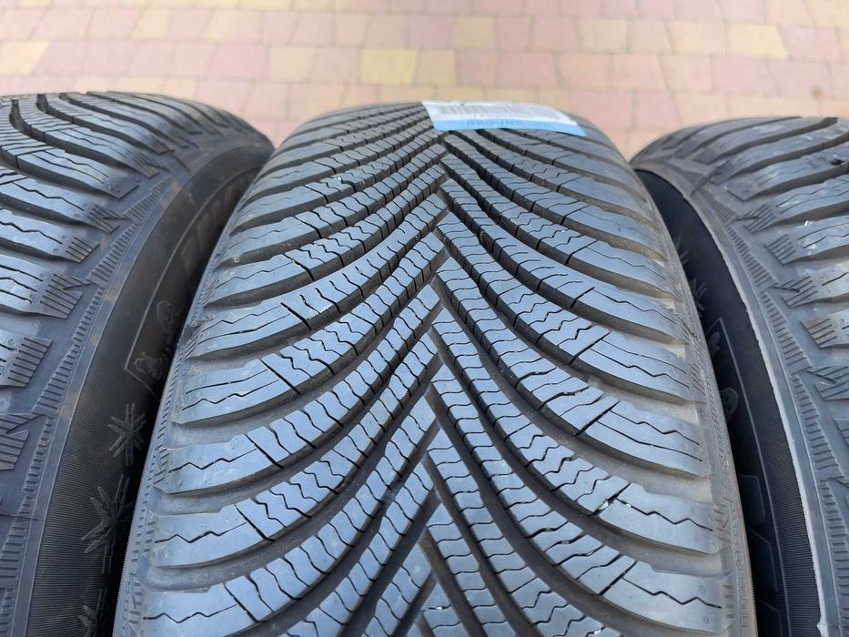 3587. Opony zimowe 205/60/16 Michelin 8.3mm 2023r cena za 4szt